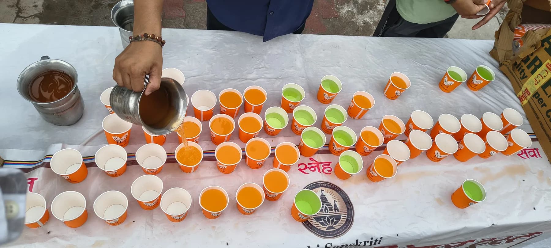 Community outreach and distribution activity — photograph 6